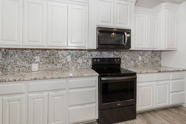 2413 S County Rd 1046, Midland, TX 79706