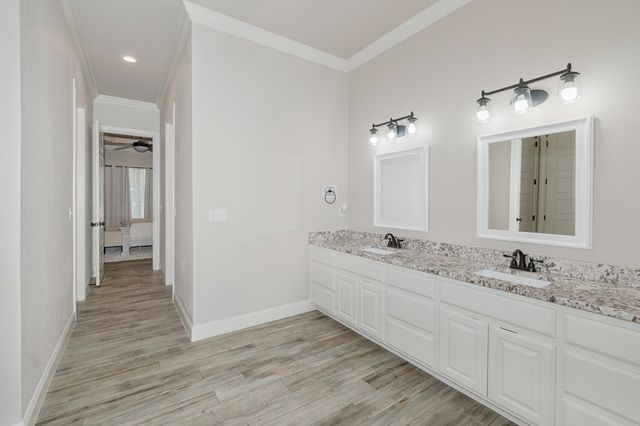 2413 S County Rd 1046, Midland, TX 79706