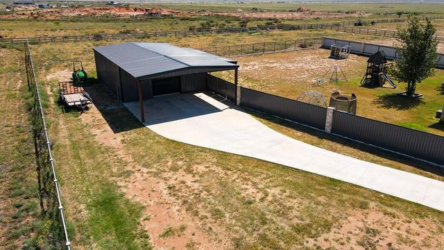 2413 S County Rd 1046, Midland, TX 79706