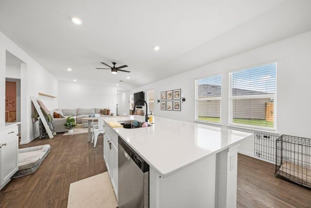151 Galanthus CT, Kyle, TX 78640