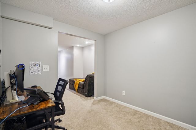 1885 SE Florence Drive, Waukee, IA 50263