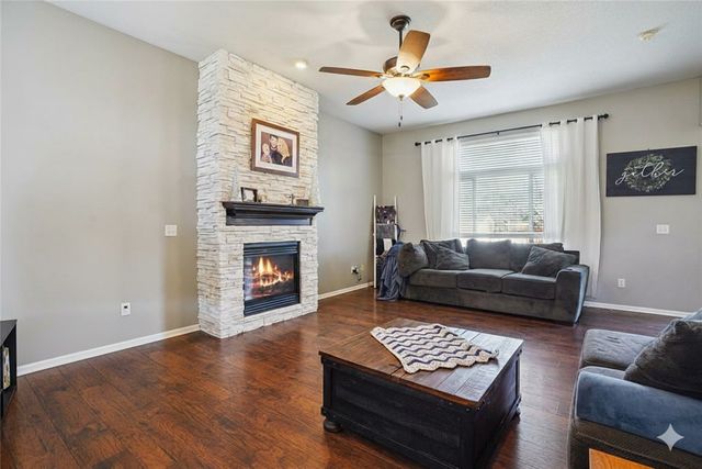 1885 SE Florence Drive, Waukee, IA 50263