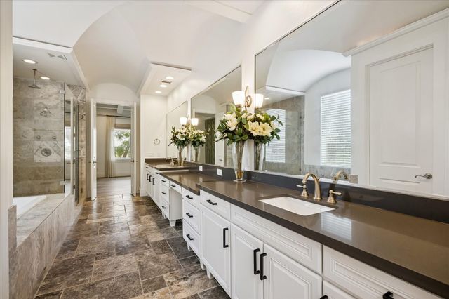 1208 Welch Street, Houston, TX 77006