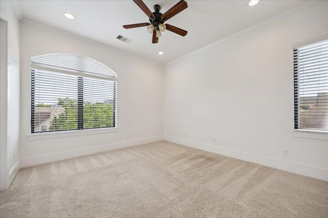 1208 Welch Street, Houston, TX 77006