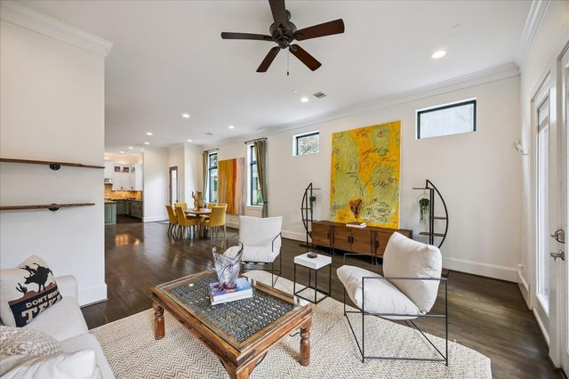 1208 Welch Street, Houston, TX 77006
