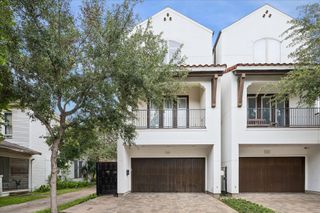 1208 Welch Street, Houston, TX 77006