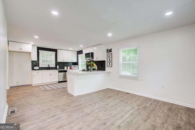 1698 Kenmore Street SW, Atlanta, GA 30311
