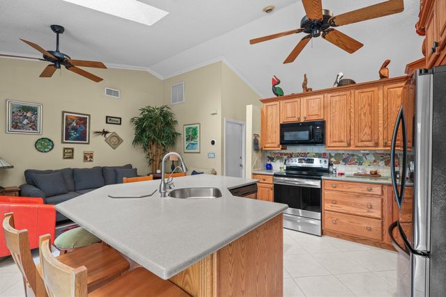 396 REDWOOD Lane, Boca Raton, FL 33487