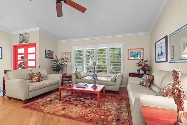 396 REDWOOD Lane, Boca Raton, FL 33487