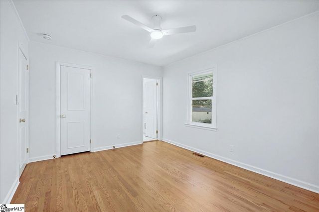218 Elaine Avenue, Taylors, SC 29687