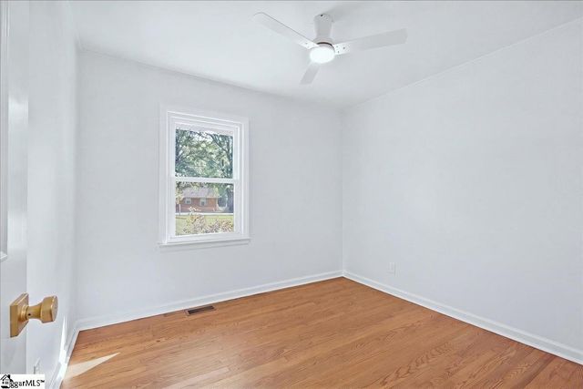 218 Elaine Avenue, Taylors, SC 29687
