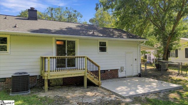 218 Elaine Avenue, Taylors, SC 29687