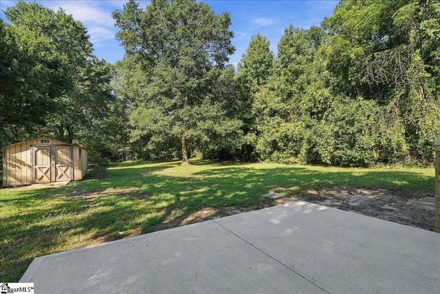 218 Elaine Avenue, Taylors, SC 29687