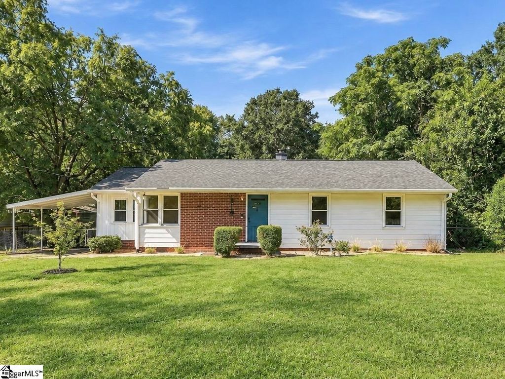 218 Elaine Avenue, Taylors, SC 29687
