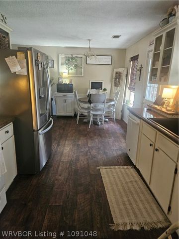 2207 Quarry Drive, Van Buren, AR 72956