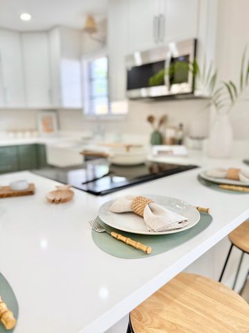 1121 N Ocean Breeze, Lake Worth Beach, FL 33460