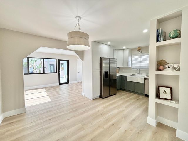 1121 N Ocean Breeze, Lake Worth Beach, FL 33460