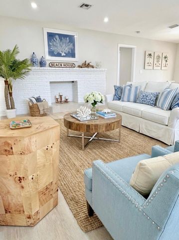 1121 N Ocean Breeze, Lake Worth Beach, FL 33460