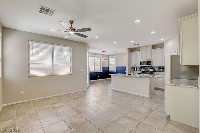6366 Beavertail Pond Avenue, Las Vegas, NV 89122