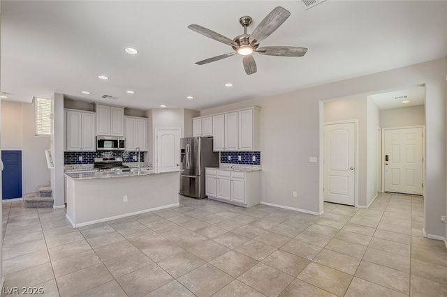 6366 Beavertail Pond Avenue, Las Vegas, NV 89122