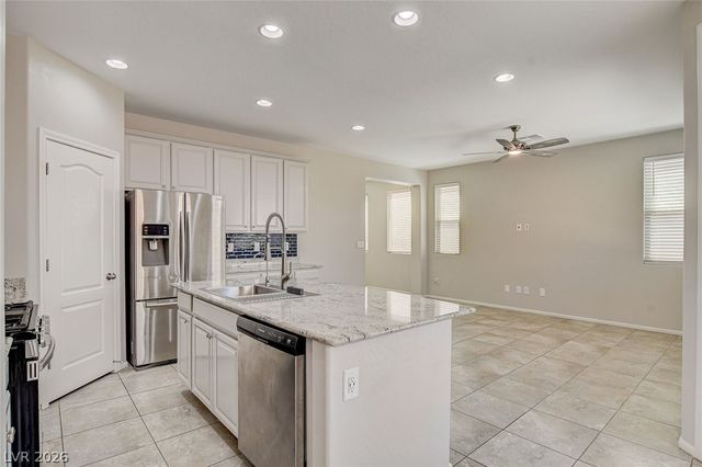 6366 Beavertail Pond Avenue, Las Vegas, NV 89122