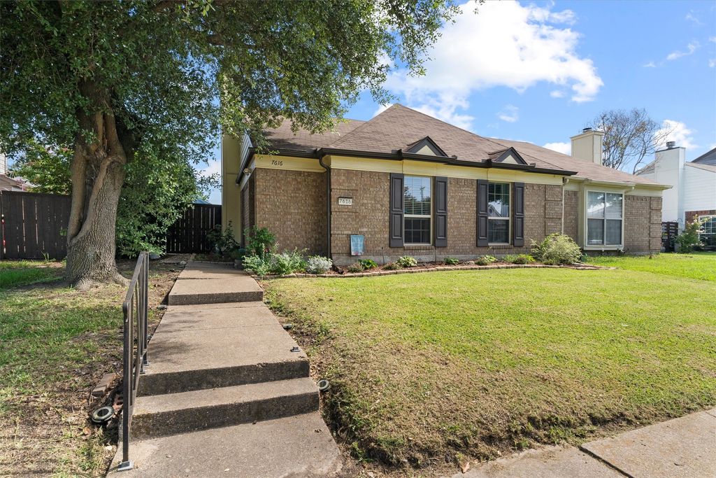 7616 Cousteau Drive, Rowlett, TX 75088