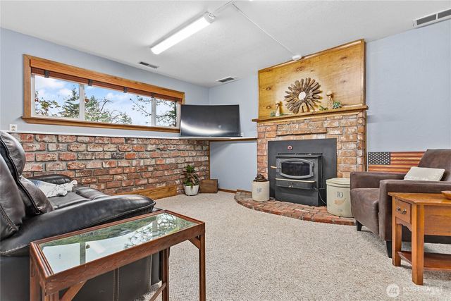 6786 La Bello Drive, Lynden, WA 98264