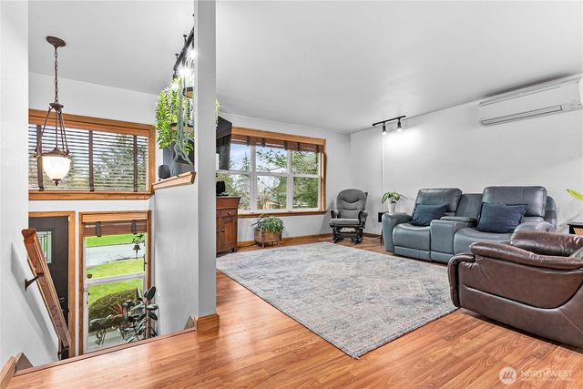 6786 La Bello Drive, Lynden, WA 98264