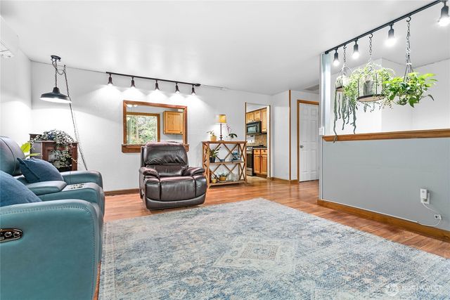 6786 La Bello Drive, Lynden, WA 98264