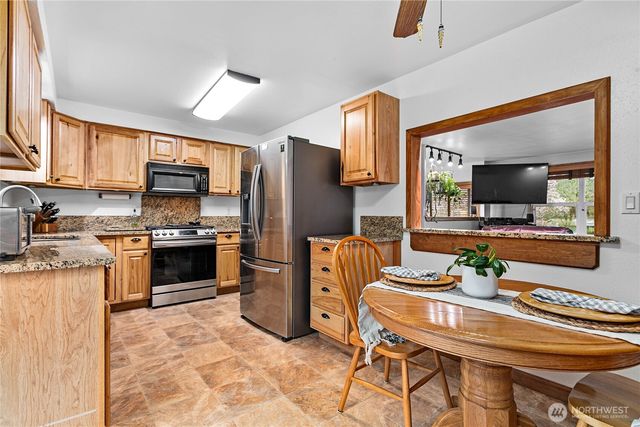 6786 La Bello Drive, Lynden, WA 98264