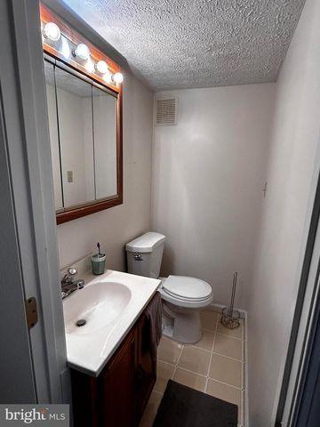 2638 DANIEL TER, Winchester, VA 22601