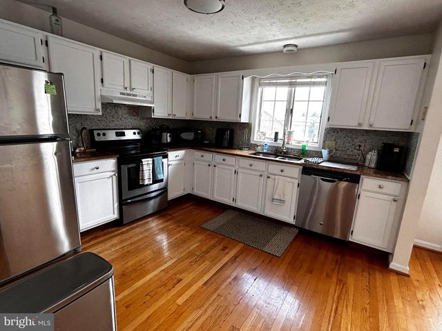 2638 DANIEL TER, Winchester, VA 22601