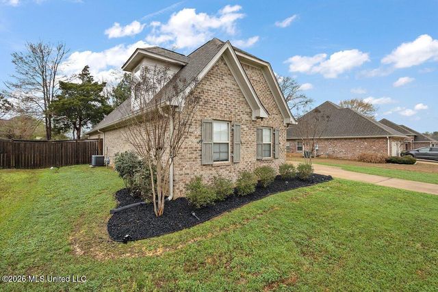 150 Sweetbriar Circle, Canton, MS 39046