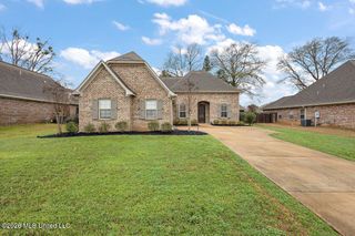 150 Sweetbriar Circle, Canton, MS 39046