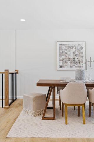 2575 Aladdin Street, Roseville, MN 55113