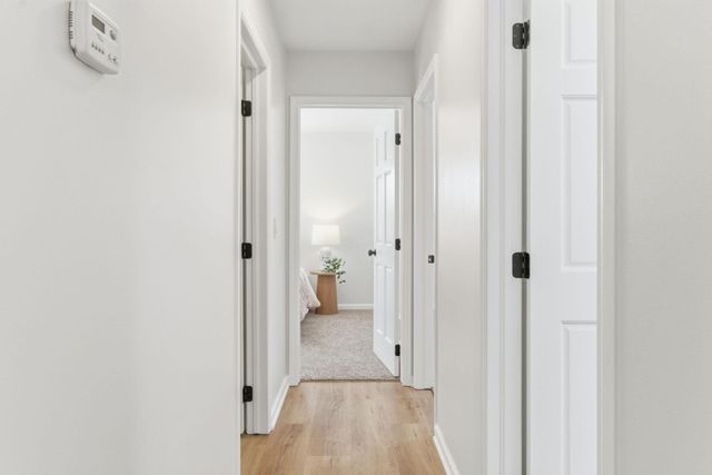 2575 Aladdin Street, Roseville, MN 55113