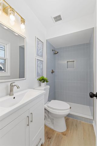 2575 Aladdin Street, Roseville, MN 55113