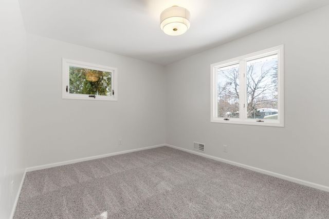 2575 Aladdin Street, Roseville, MN 55113