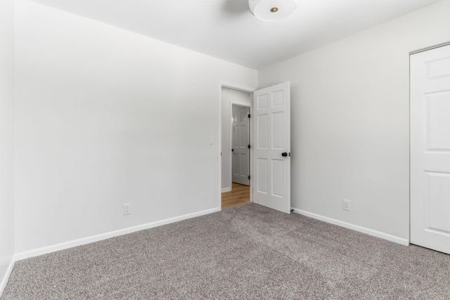 2575 Aladdin Street, Roseville, MN 55113