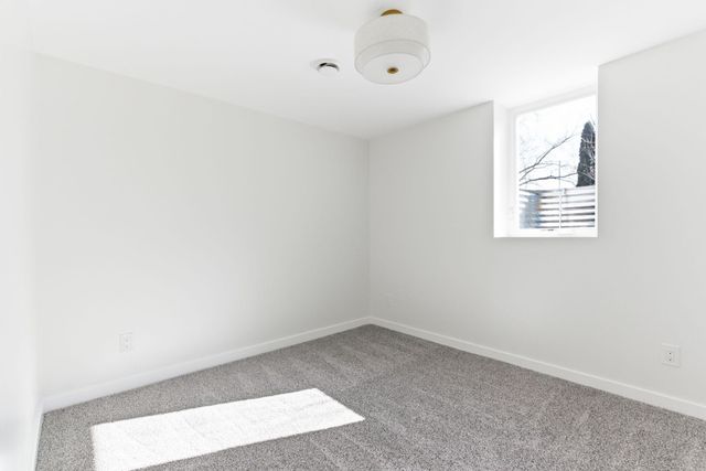 2575 Aladdin Street, Roseville, MN 55113