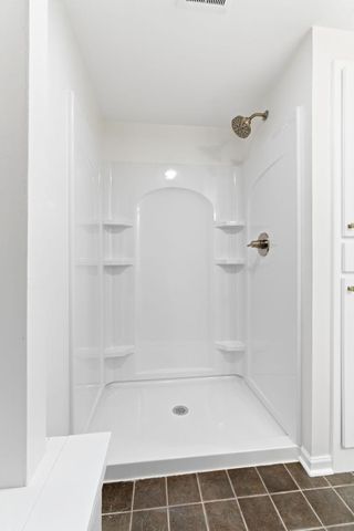 2575 Aladdin Street, Roseville, MN 55113