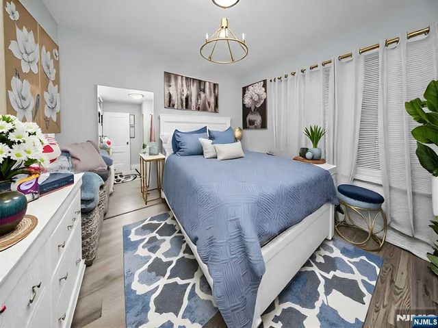 740 E 18th Street, Paterson, NJ 07501