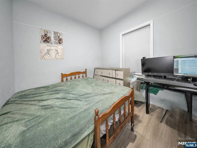 740 E 18th Street, Paterson, NJ 07501