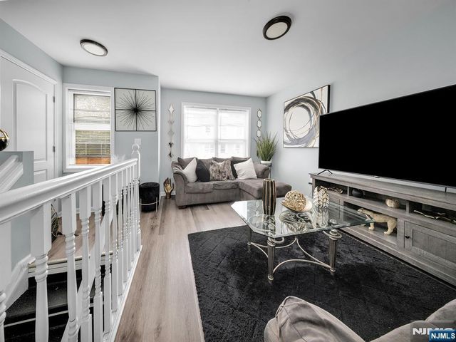 740 E 18th Street, Paterson, NJ 07501