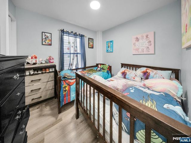 740 E 18th Street, Paterson, NJ 07501