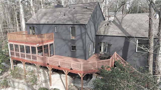 175 River Court Parkway, Atlanta, GA 30328