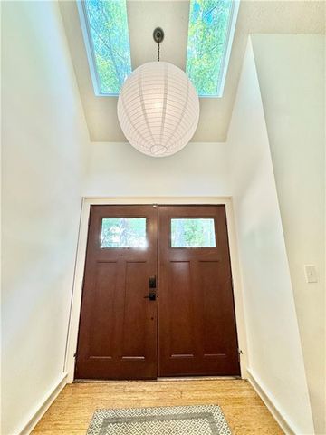 175 River Court Parkway, Atlanta, GA 30328