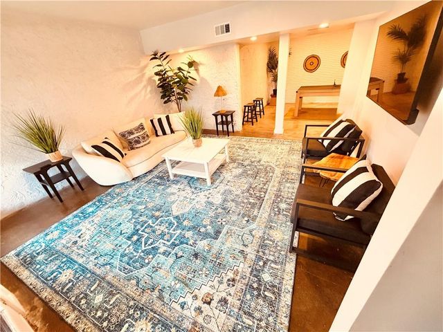 175 River Court Parkway, Atlanta, GA 30328