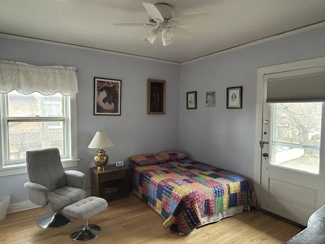 9432 S Pleasant Avenue, Chicago, IL 60643