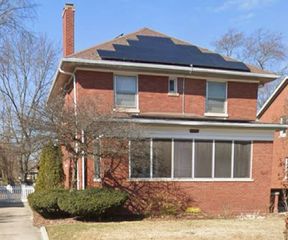 9432 S Pleasant Avenue, Chicago, IL 60643